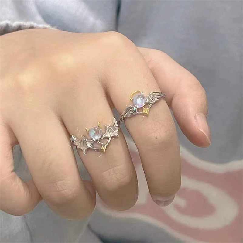 Romantic Angel and Demon Wings Couple Rings